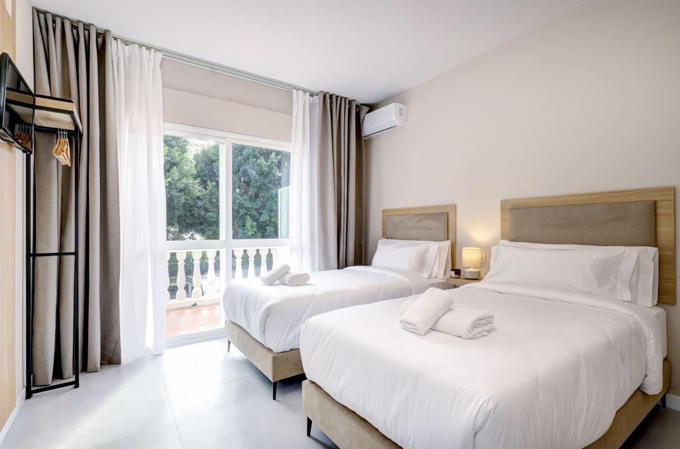 Hostal Puerta Almar