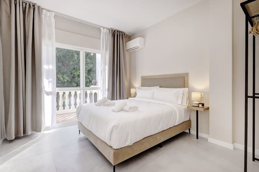 Hostal Puerta Almar