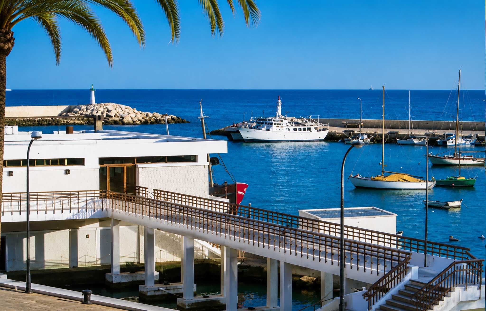 Puerto Deportivo — Club Náutico