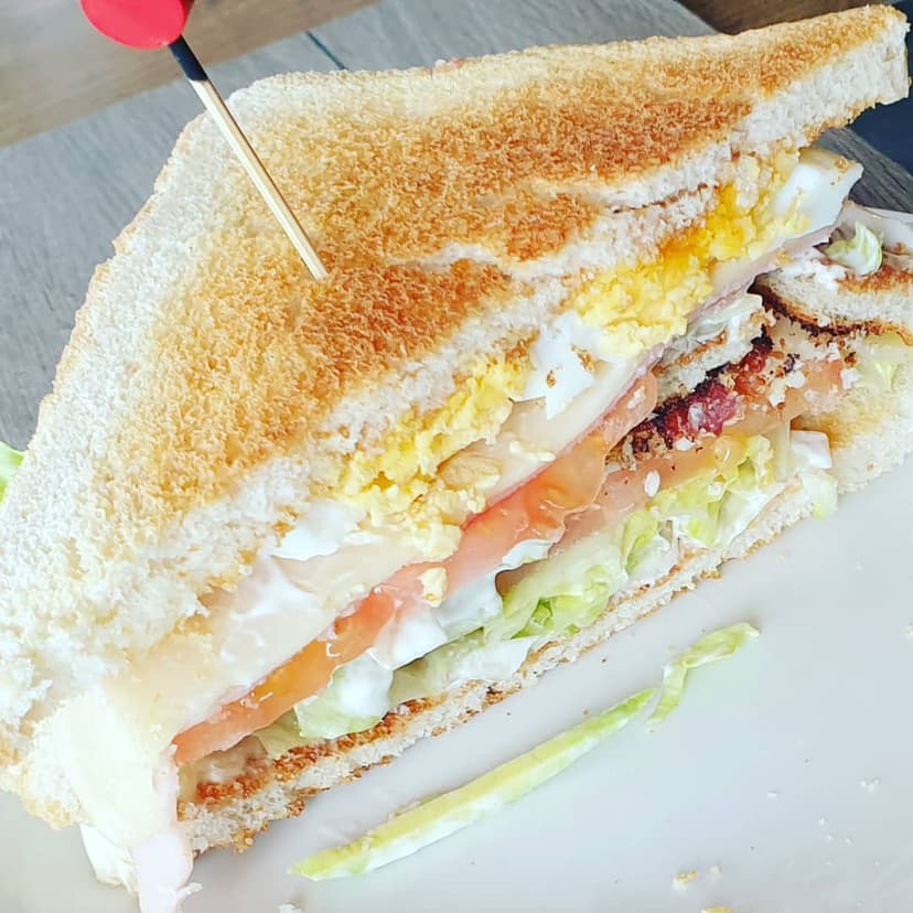 Bistro París — Bar y tapeo, Paseo marítimo
