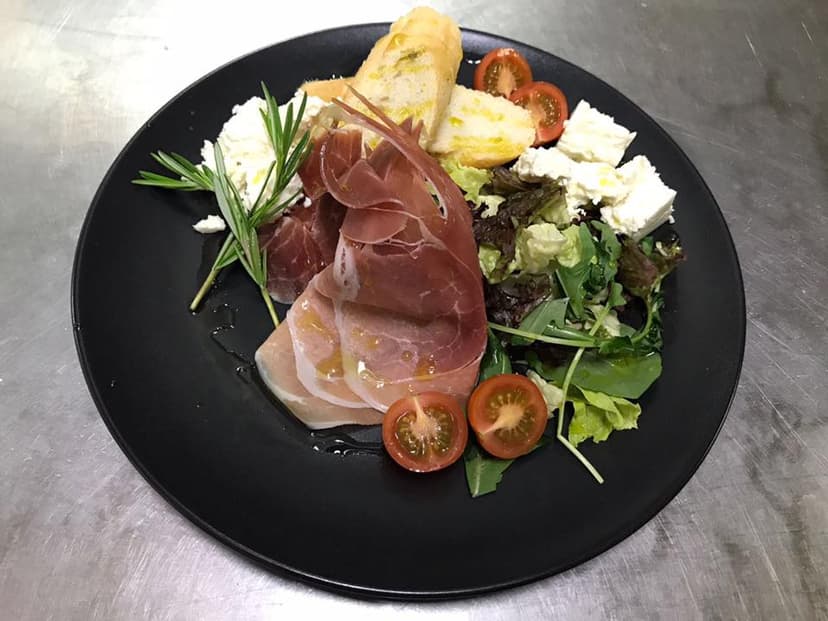 Restaurante De la Mar — Restaurante, Puerto