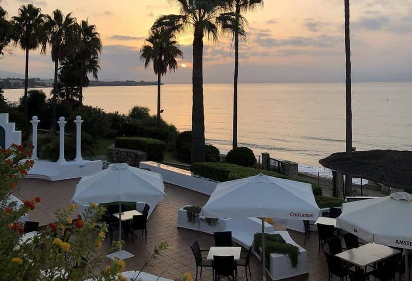 Restaurante Dominion Beach — Restaurante, Zona Este