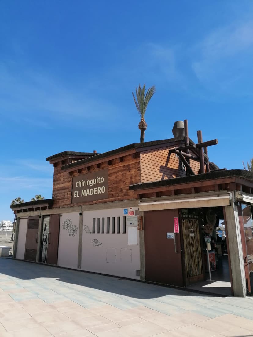 Chiringuito El Madero — Chiringuito, Paseo marítimo