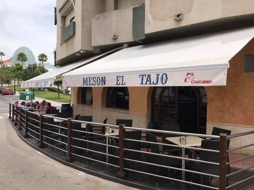 El Tajo (Mesón) en Estepona