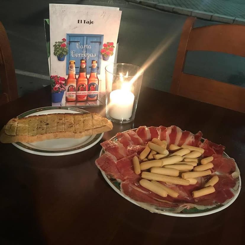 El Tajo (Mesón) — Bar y tapeo, Casco histórico