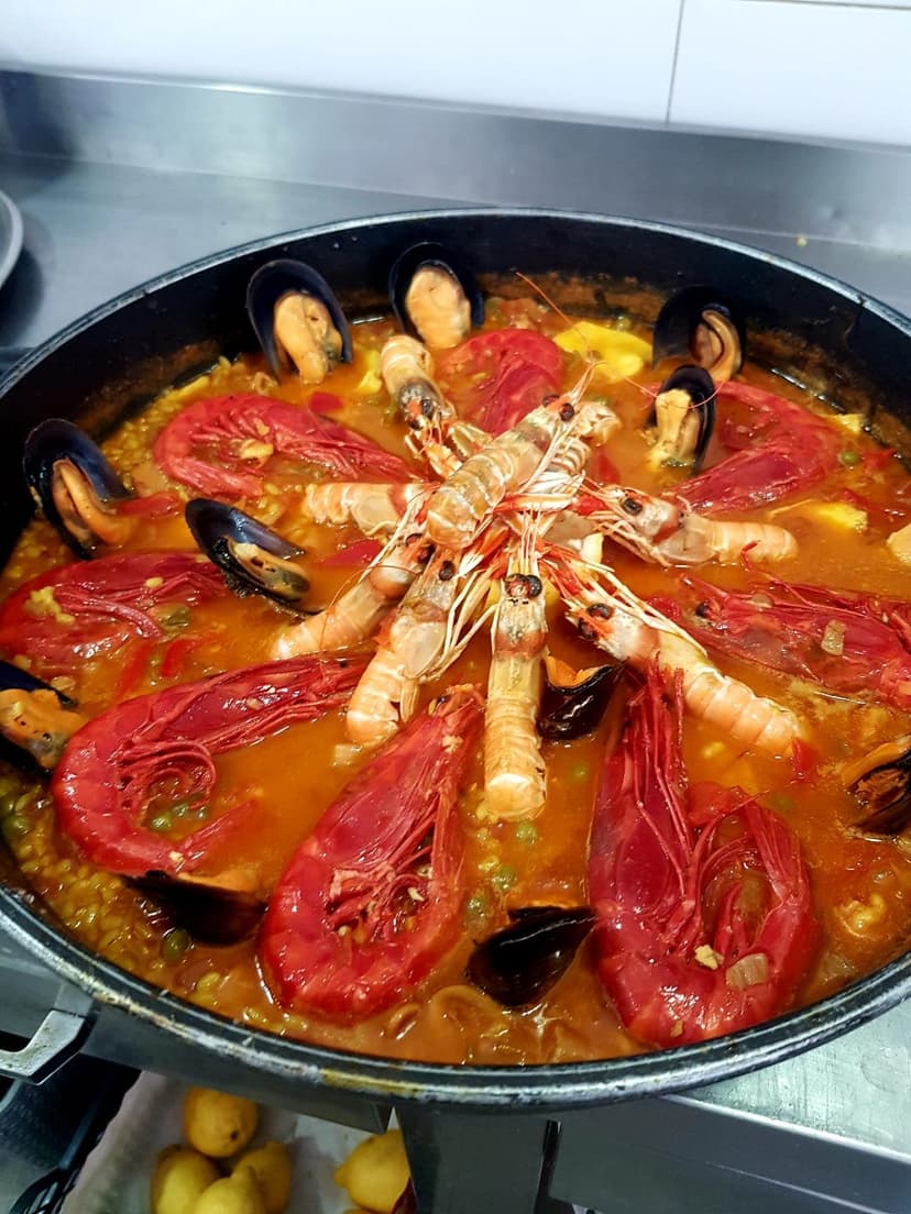 Halomon — Bar y tapeo, Puerto