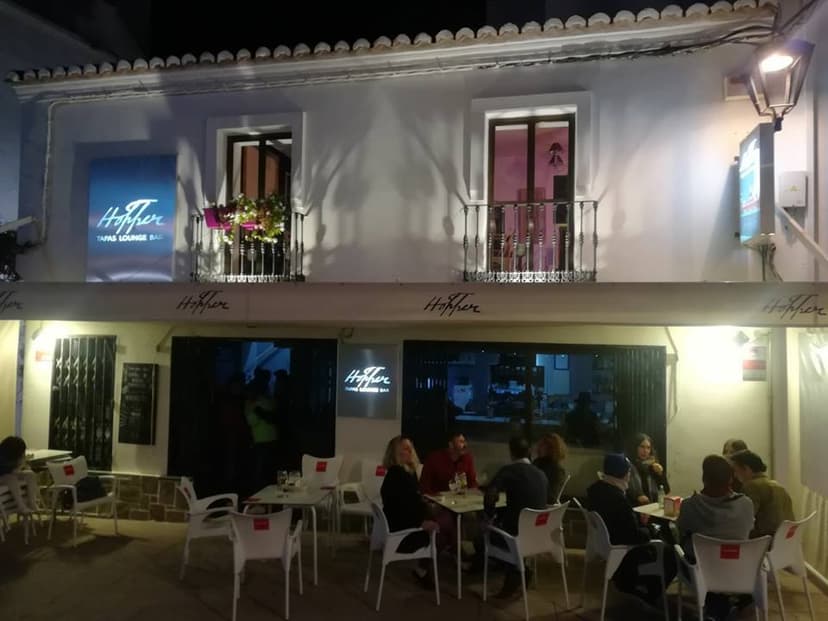 Hopper Tapas Lounge Bar — Bar y tapeo, Casco histórico