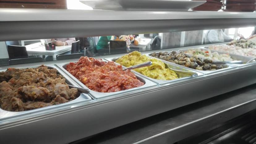 La Antigua Estación — Bar y tapeo, Centro