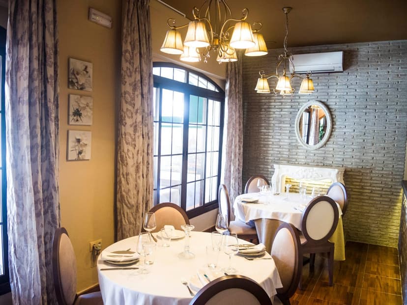 La Grappa (Italiano) — Restaurante, Zona Este