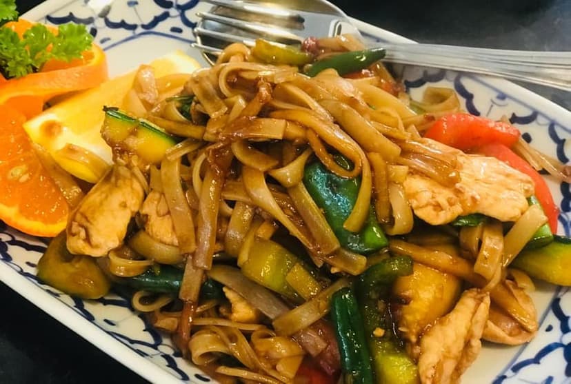 Mini Thai Restaurant (Thailandés) — Restaurante, Casco histórico