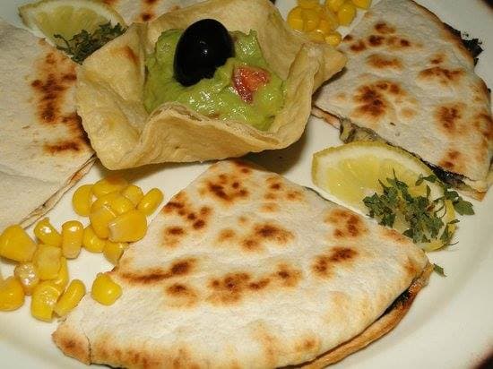 Pancho Villa (Mexicano) — Restaurante, Zona Este