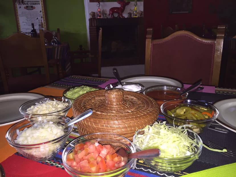 Pancho Villa (Mexicano) — Restaurante, Zona Este
