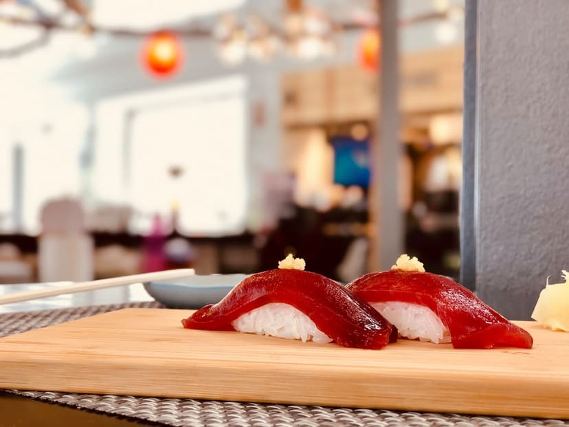 Takeko Japanese Bar — Restaurante, Centro