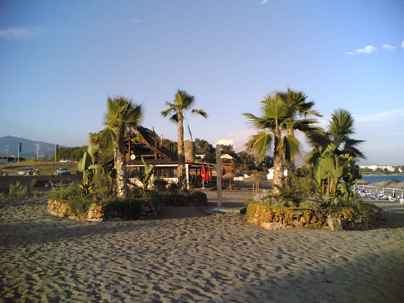 Chiringuito Torre Velerín en Estepona