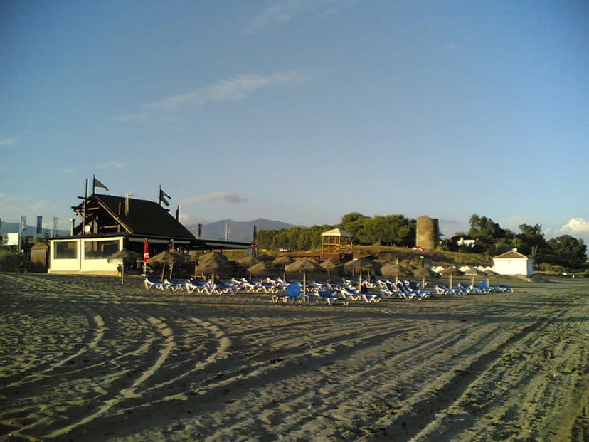 Chiringuito Torre Velerín — Chiringuito, Zona Este