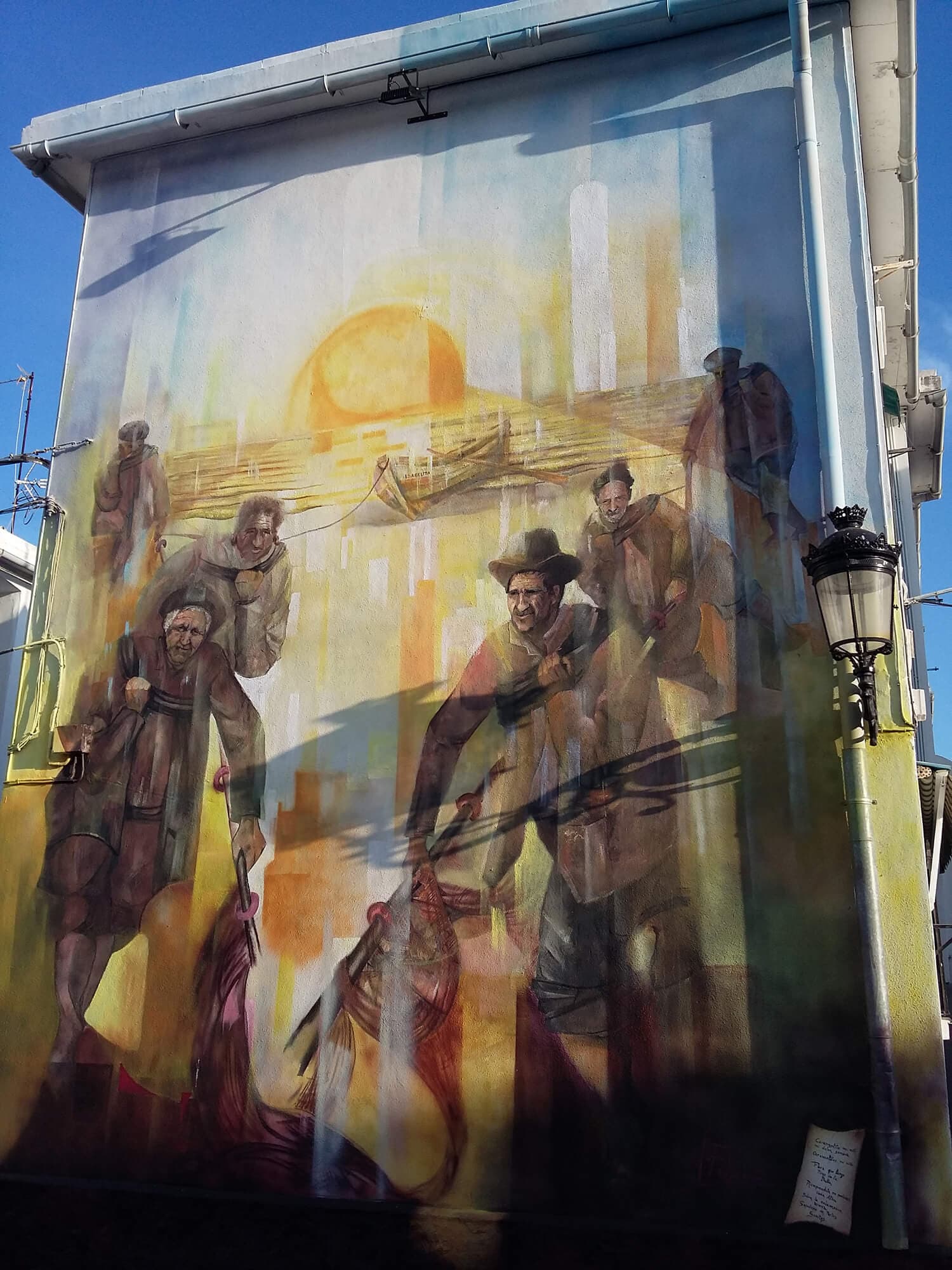 Mural "Sin Memoria No Hay Historia" de Joaquín Aguilera en Estepona